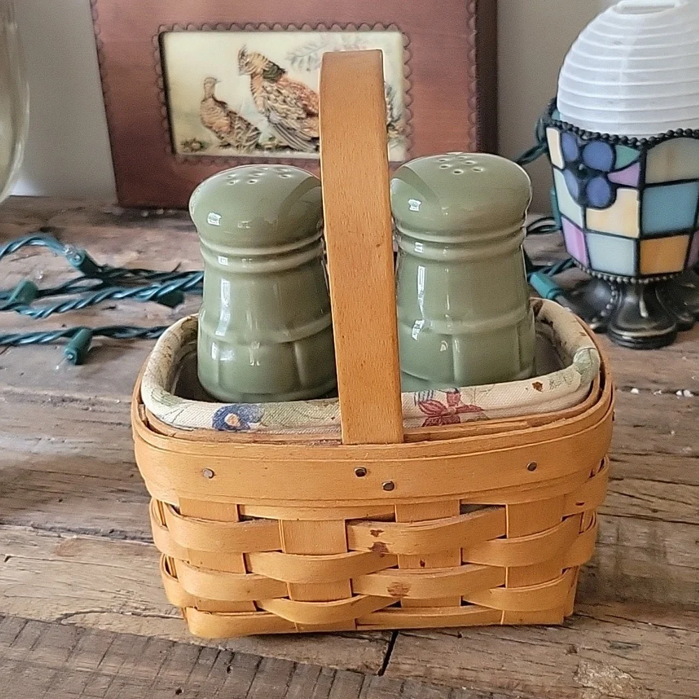 Longaberger Vintage Salt and Pepper Shakers in Handwoven lined Basket